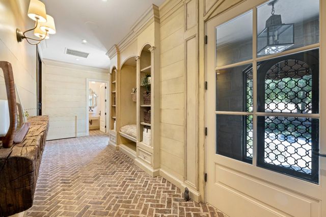 8611 Angeli Ln, Loomis, CA 95650