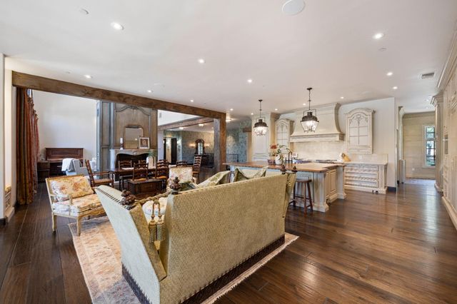 8611 Angeli Ln, Loomis, CA 95650