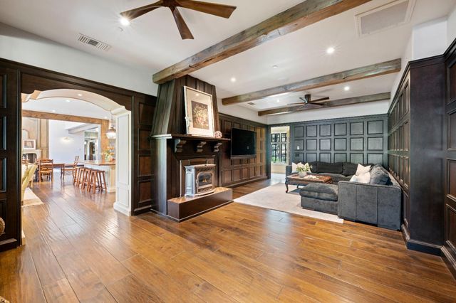 8611 Angeli Ln, Loomis, CA 95650