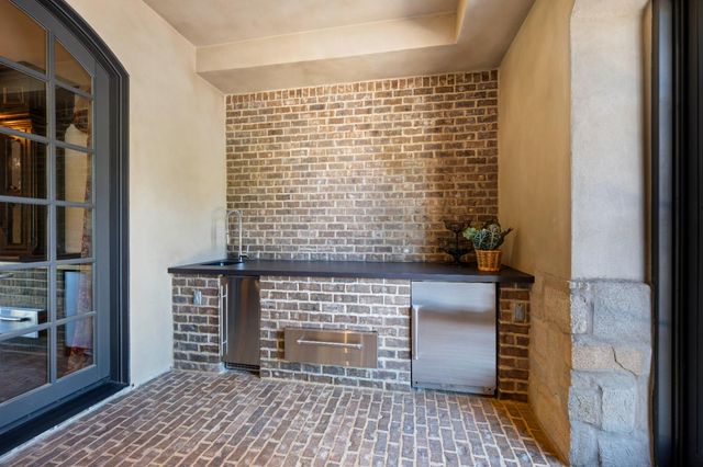 8611 Angeli Ln, Loomis, CA 95650