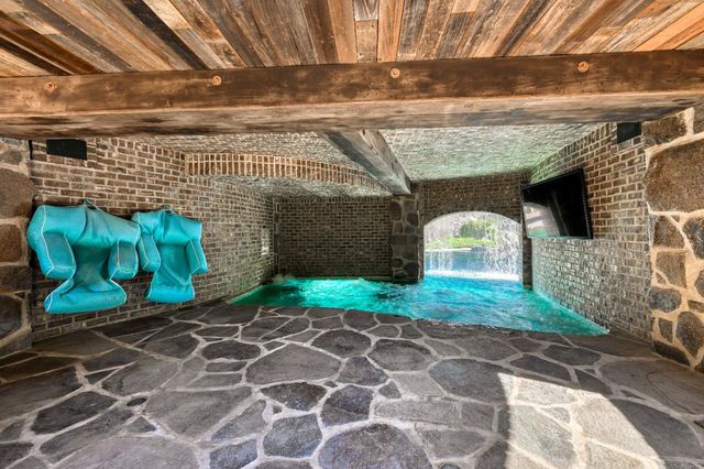 8611 Angeli Ln, Loomis, CA 95650