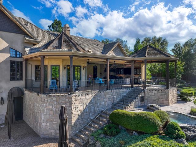 8611 Angeli Ln, Loomis, CA 95650