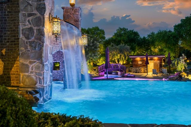 8611 Angeli Ln, Loomis, CA 95650