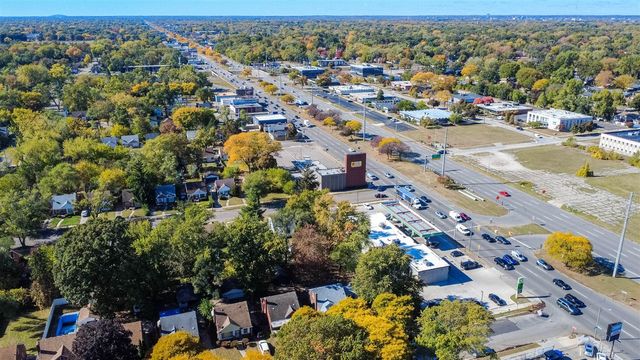 20569 Biltmore Street, Detroit, MI 48235