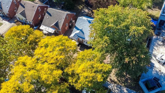 20569 Biltmore Street, Detroit, MI 48235