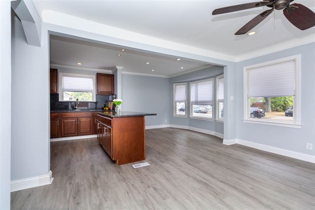 20569 Biltmore Street, Detroit, MI 48235