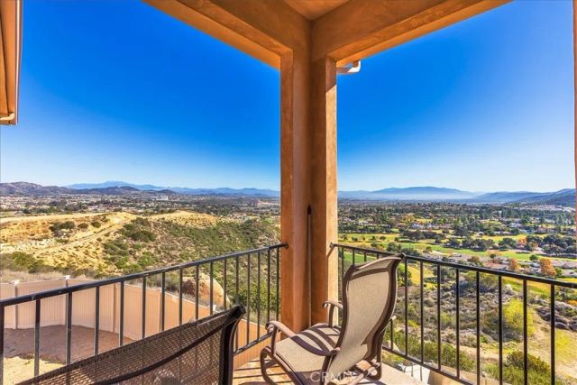 38000 Via Vista Grande, Murrieta, CA 92562
