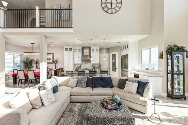 38000 Via Vista Grande, Murrieta, CA 92562