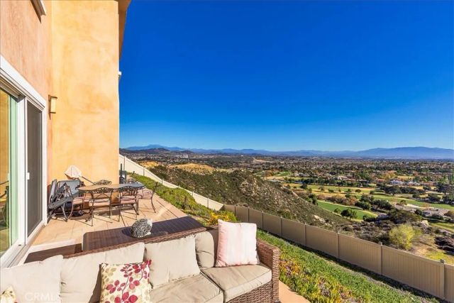 38000 Via Vista Grande, Murrieta, CA 92562