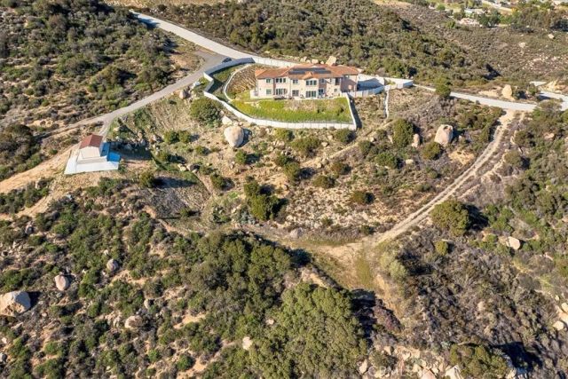 38000 Via Vista Grande, Murrieta, CA 92562