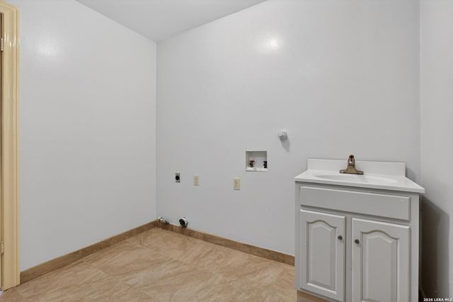 1226 PATTON BLVD, San Antonio, TX 78237