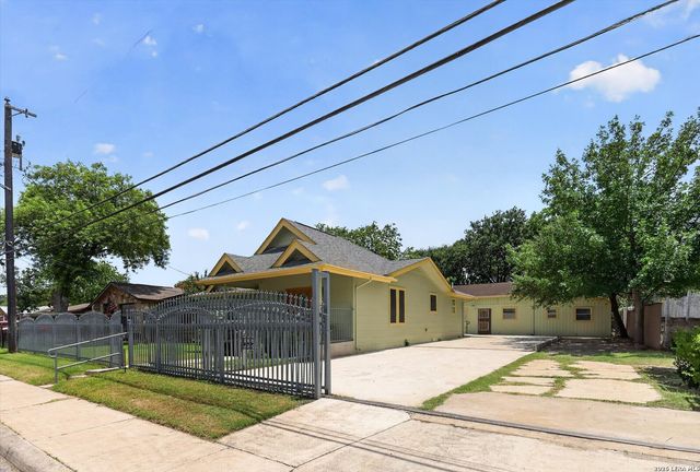 1226 PATTON BLVD, San Antonio, TX 78237