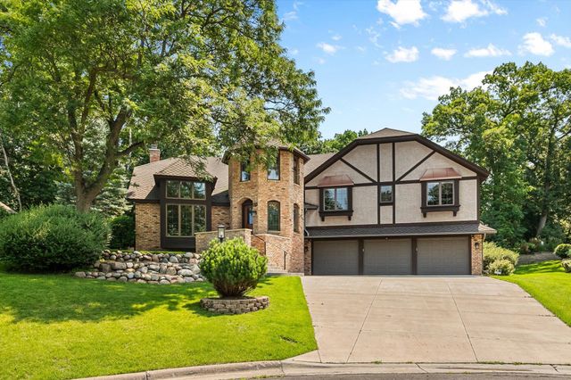 6175 Heather Place NE, Fridley, MN 55432