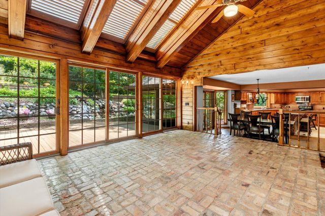 6175 Heather Place NE, Fridley, MN 55432