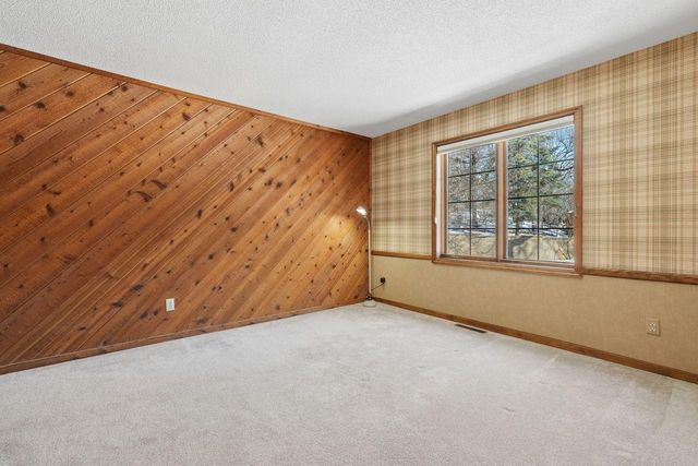 6175 Heather Place NE, Fridley, MN 55432