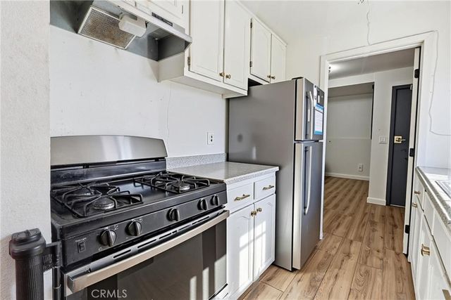 6530 Denver, Los Angeles, CA 90044