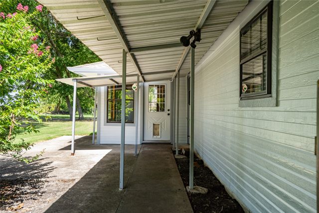 205 Murchison Street, Farmersville, TX 75442