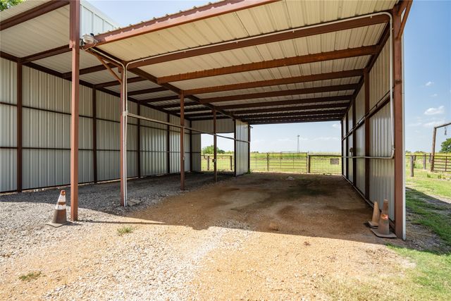 205 Murchison Street, Farmersville, TX 75442