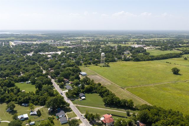 205 Murchison Street, Farmersville, TX 75442