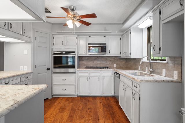 205 Murchison Street, Farmersville, TX 75442