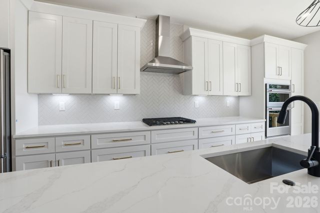 146 Mattoon Street, Charlotte, NC 28216