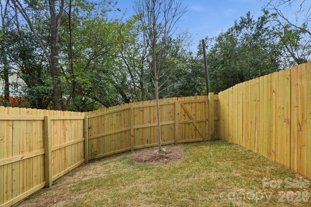 146 Mattoon Street, Charlotte, NC 28216