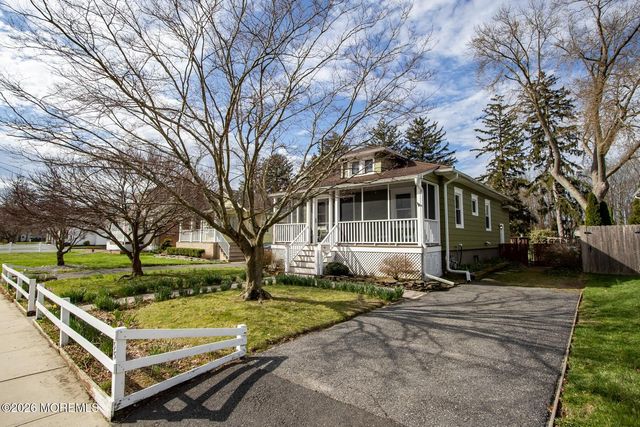 35 Academy Street, Farmingdale, NJ 07727