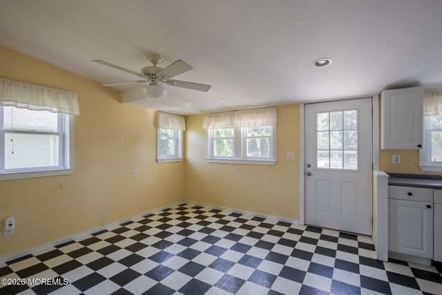 35 Academy Street, Farmingdale, NJ 07727