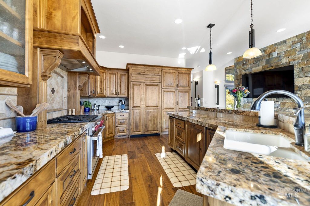 291 Whitewater Drive, Donnelly, ID 83615 photo 8