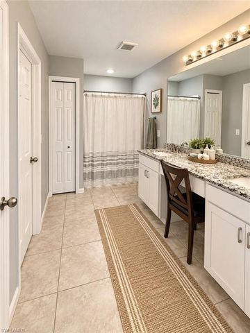 2216 NW Juanita PL, Cape Coral, FL 33993