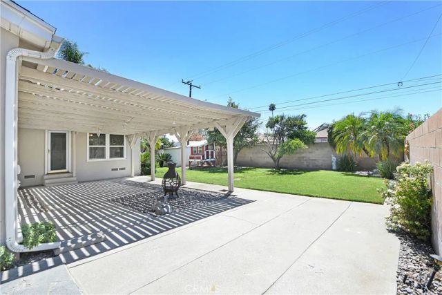 3264 N Lugo, San Bernardino, CA 92404