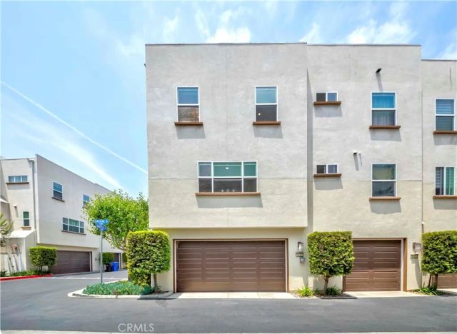 9213 Sunshine Place, Downey, CA 90240