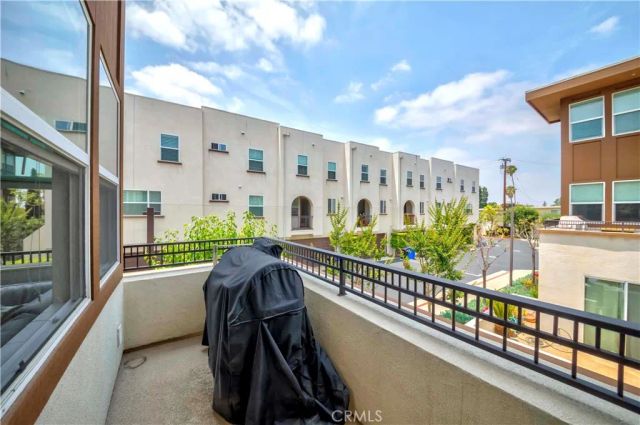 9213 Sunshine Place, Downey, CA 90240