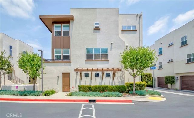 9213 Sunshine Place, Downey, CA 90240