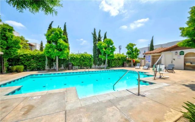 9213 Sunshine Place, Downey, CA 90240
