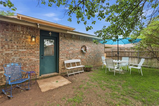 7716 Kelly Lynn Lane, Watauga, TX 76148