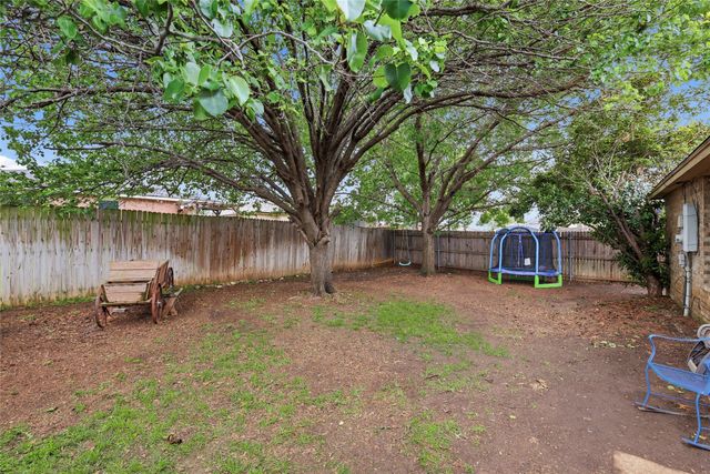 7716 Kelly Lynn Lane, Watauga, TX 76148