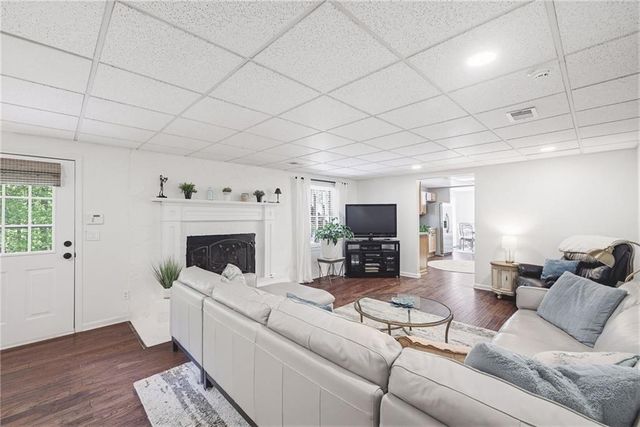 1210 Rowe Road, Woodstock, GA 30188