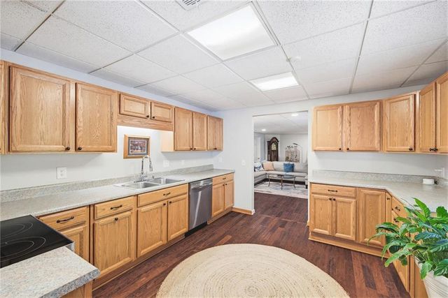 1210 Rowe Road, Woodstock, GA 30188