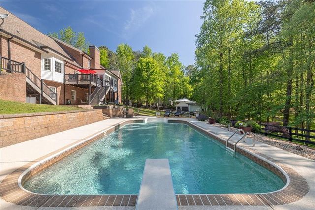 1210 Rowe Road, Woodstock, GA 30188