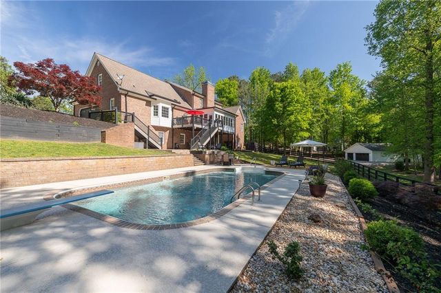 1210 Rowe Road, Woodstock, GA 30188