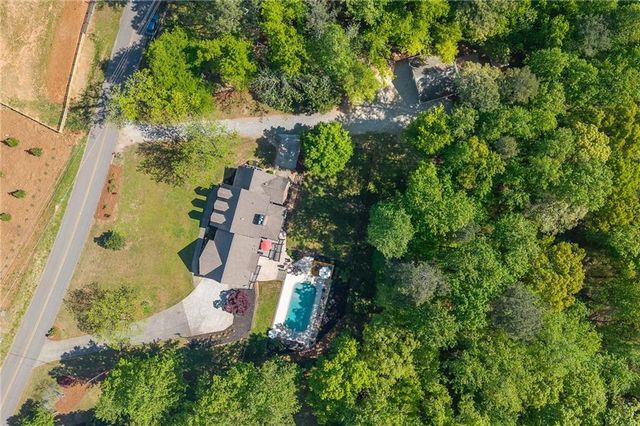 1210 Rowe Road, Woodstock, GA 30188