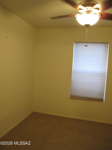 1292 W Calle Libro Del Retrato, Sahuarita, AZ 85629