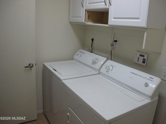 1292 W Calle Libro Del Retrato, Sahuarita, AZ 85629