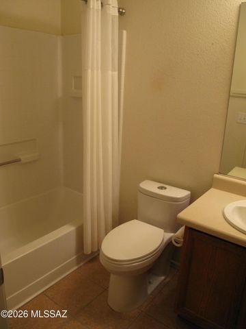 1292 W Calle Libro Del Retrato, Sahuarita, AZ 85629