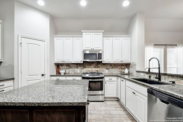 8610 Lajitas, San Antonio, TX 78254