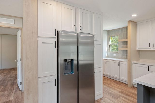 210 Amaryllis Lane, Defuniak Springs, FL 32433