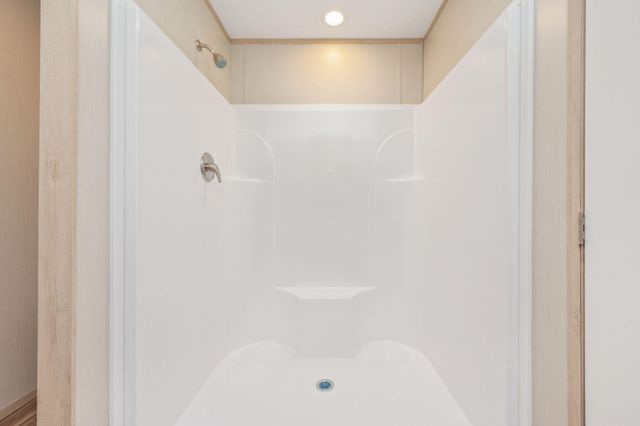 210 Amaryllis Lane, Defuniak Springs, FL 32433