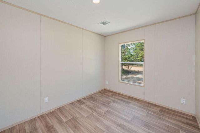 210 Amaryllis Lane, Defuniak Springs, FL 32433