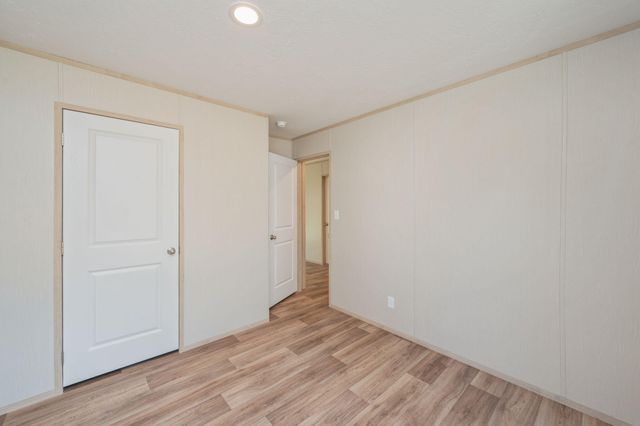 210 Amaryllis Lane, Defuniak Springs, FL 32433